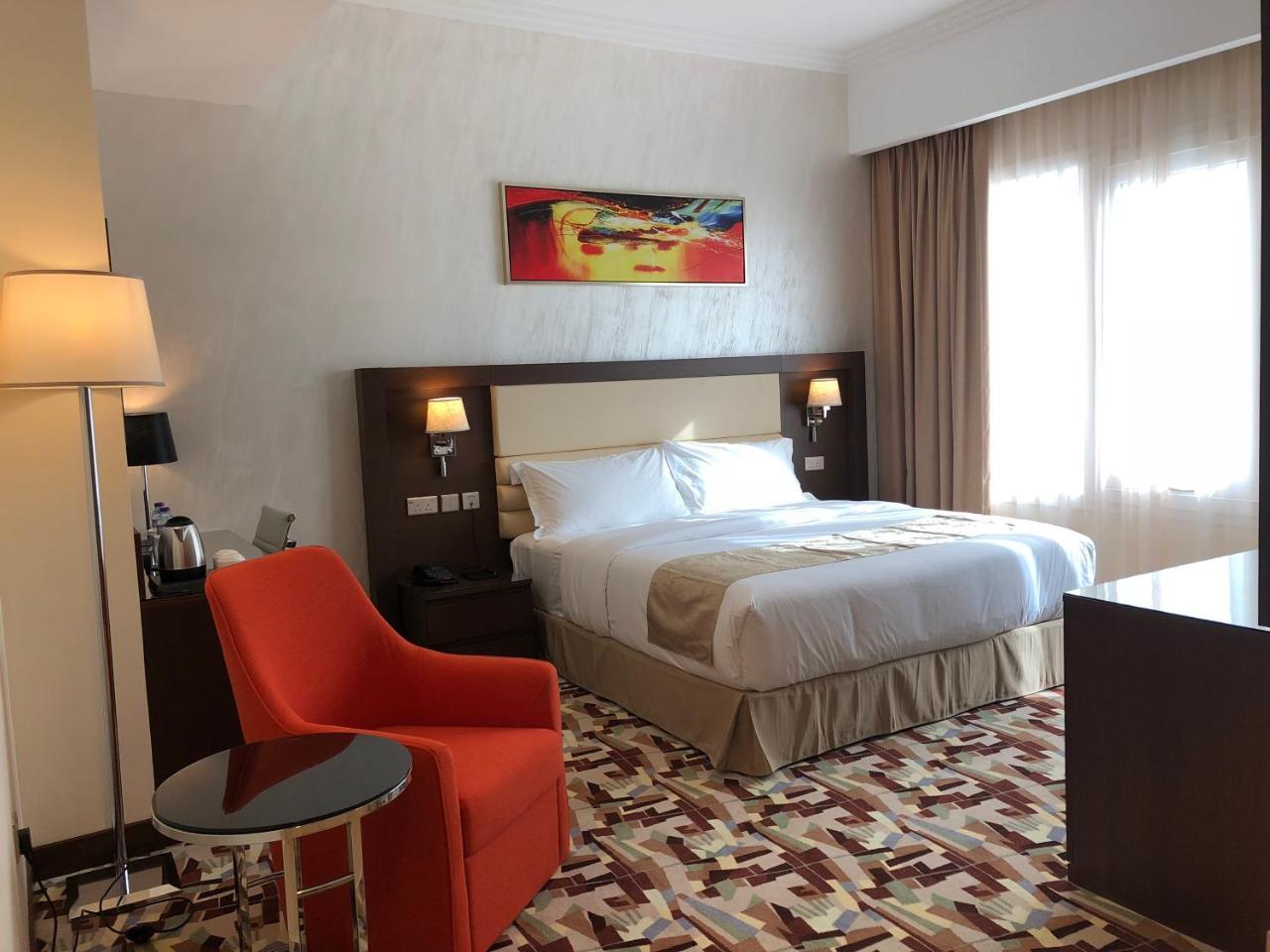 Al Murooj Grand Hotel Muscat Eksteriør billede